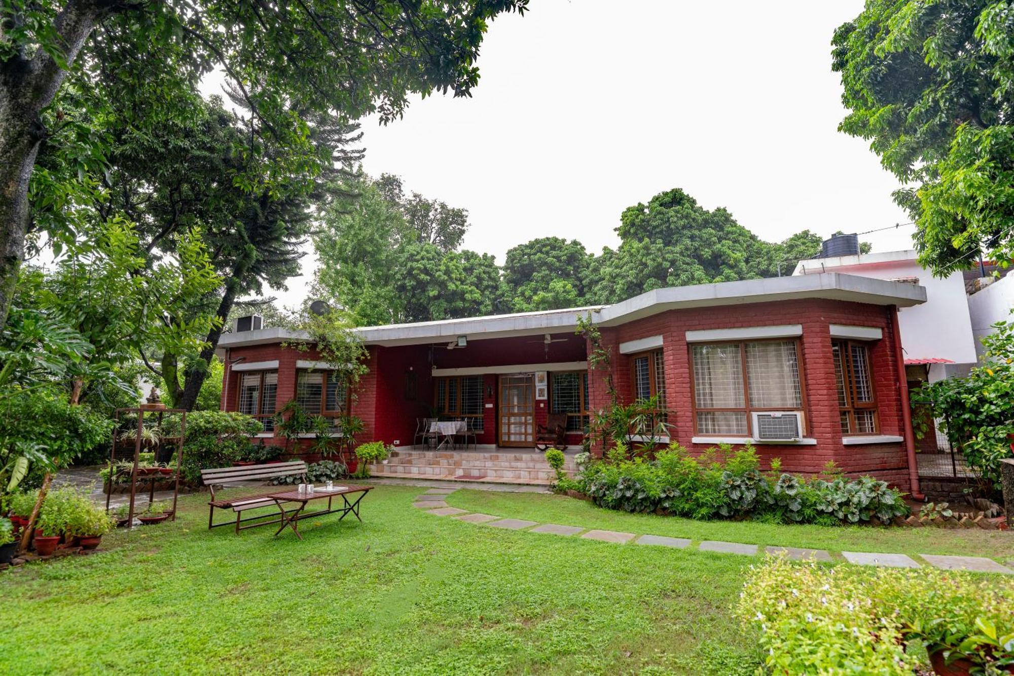 SaffronStays Doon Garden Villa, Dehradun Exterior foto