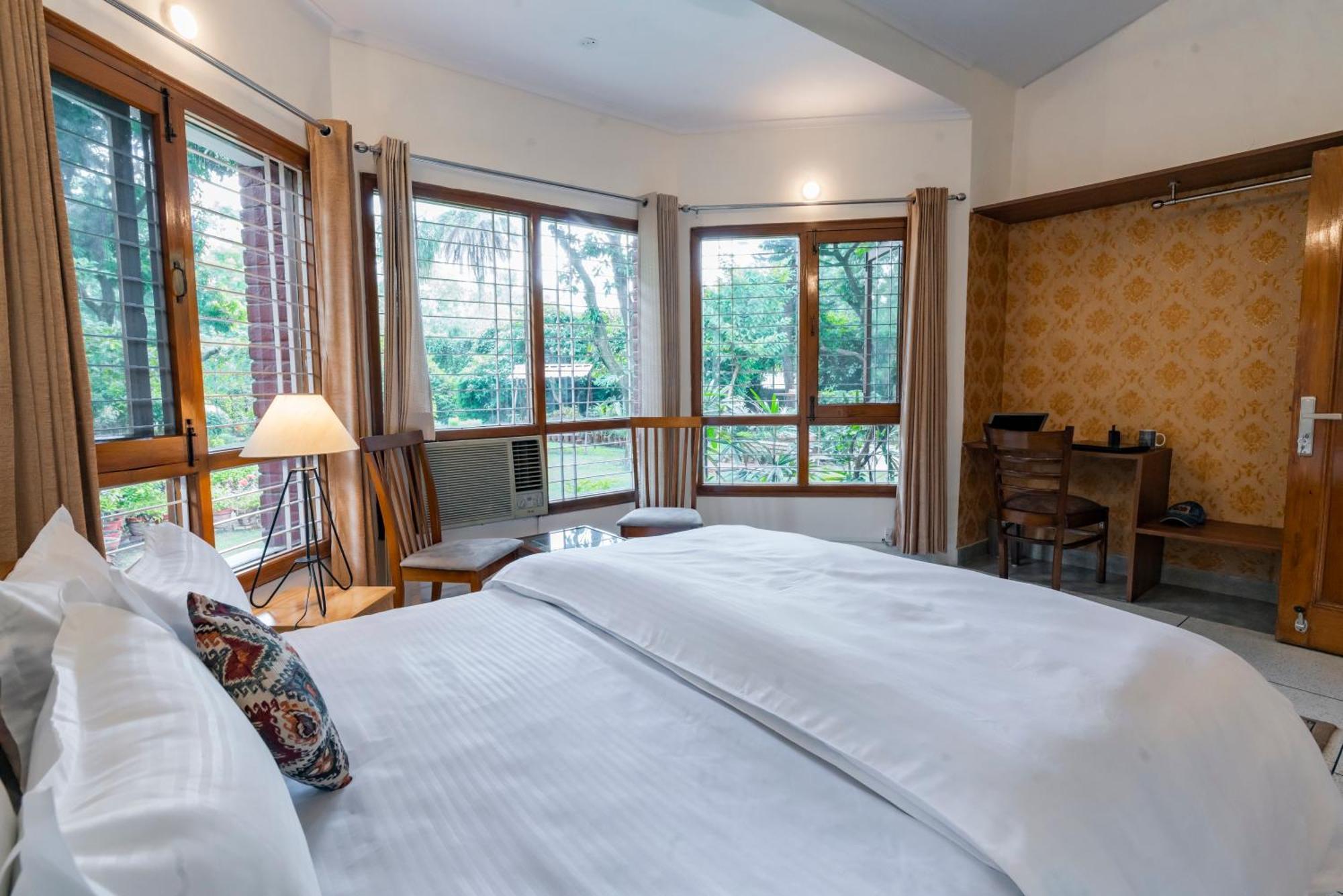 SaffronStays Doon Garden Villa, Dehradun Exterior foto