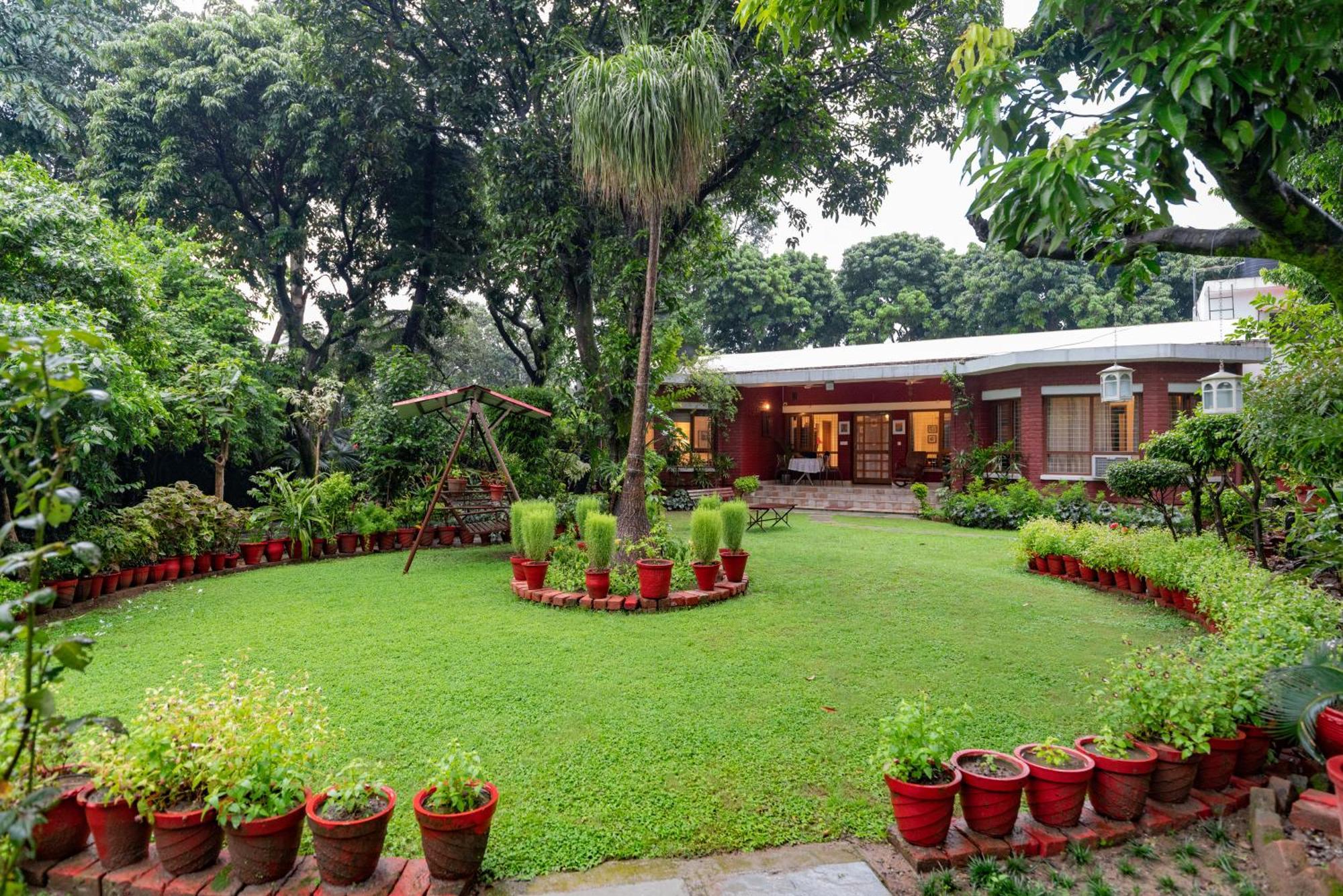 SaffronStays Doon Garden Villa, Dehradun Exterior foto